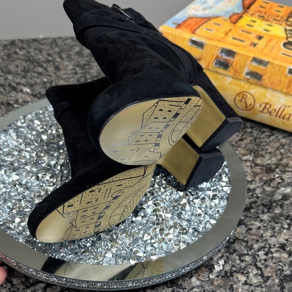 Bella Vita felicity Black suede Ankle Booties NWT 10N - Picture 13 of 15